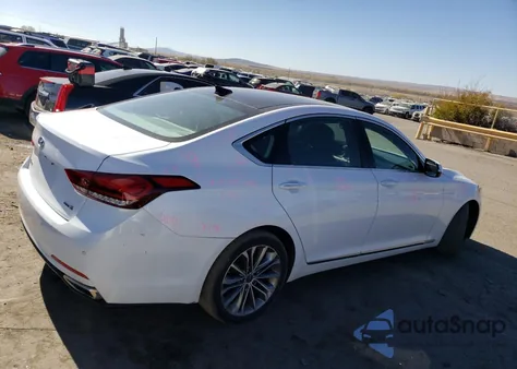 2015 Hyundai Genesis 3.8L z USA, uszkodzony, nr VIN KMHGN4JE9FU015885